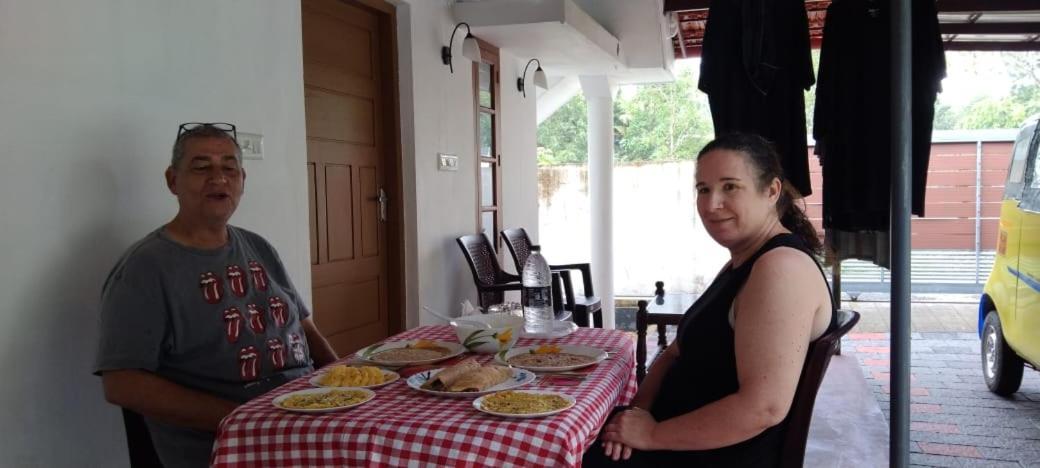 Marari La Rose Beach Homestay 마라리쿨람 외부 사진
